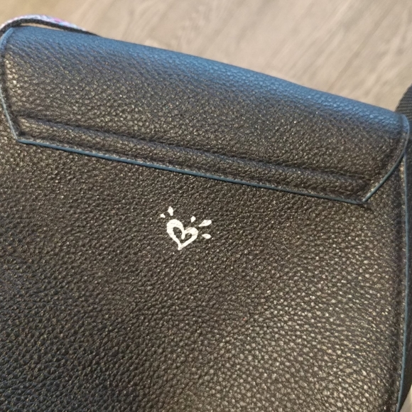 Small shoulder faux leather bag by justice 🌸 - Picture 8 of 8